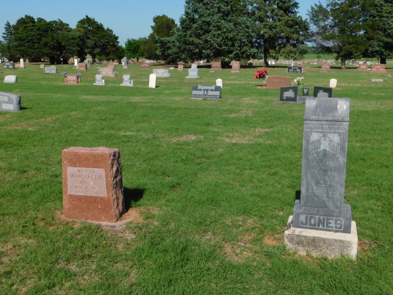Fort Cobb graves